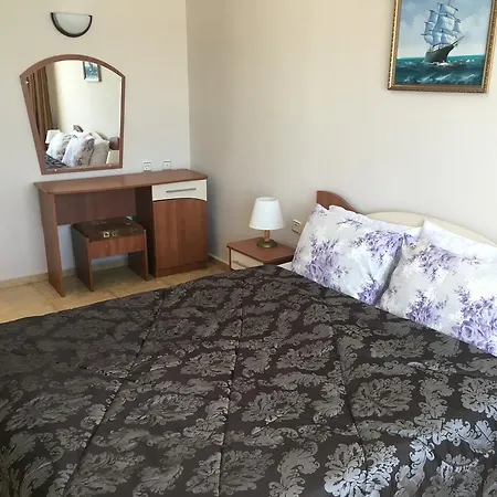 Lotos Hotel Sozopol